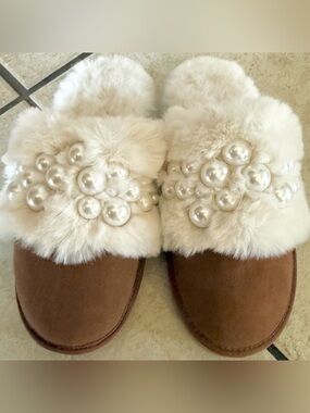 INC Pearl Faux Fur Platform Slippers Size 6M
